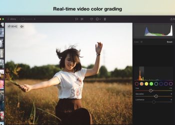 Darkroom is a simple and easy-to-use color correction application